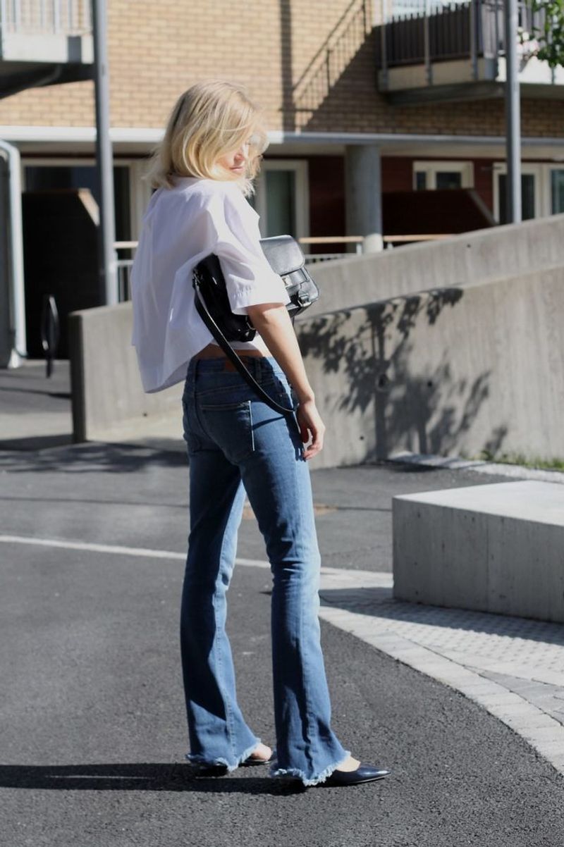 Flare Jeans