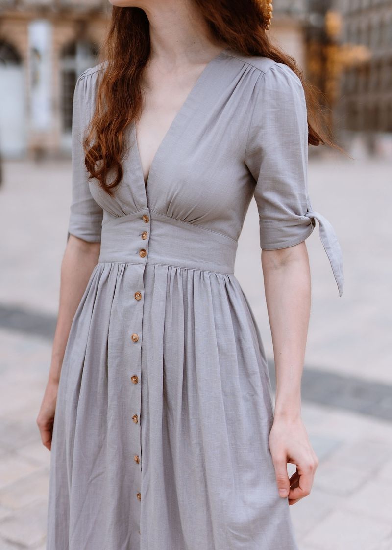 Focus on Flattering Necklines