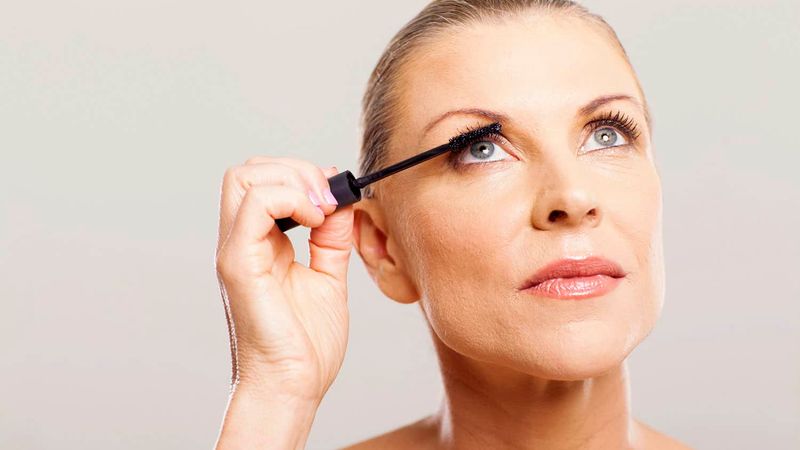 Mascara Magic for Fluttery Lashes