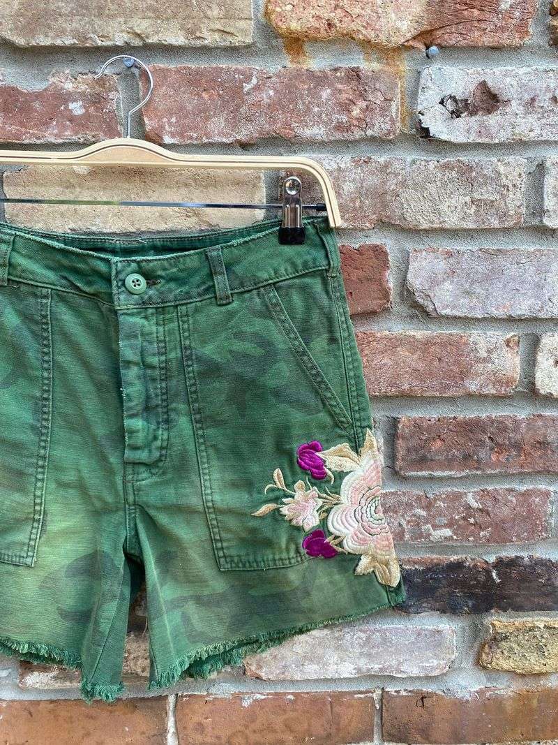 Embroidered Shorts
