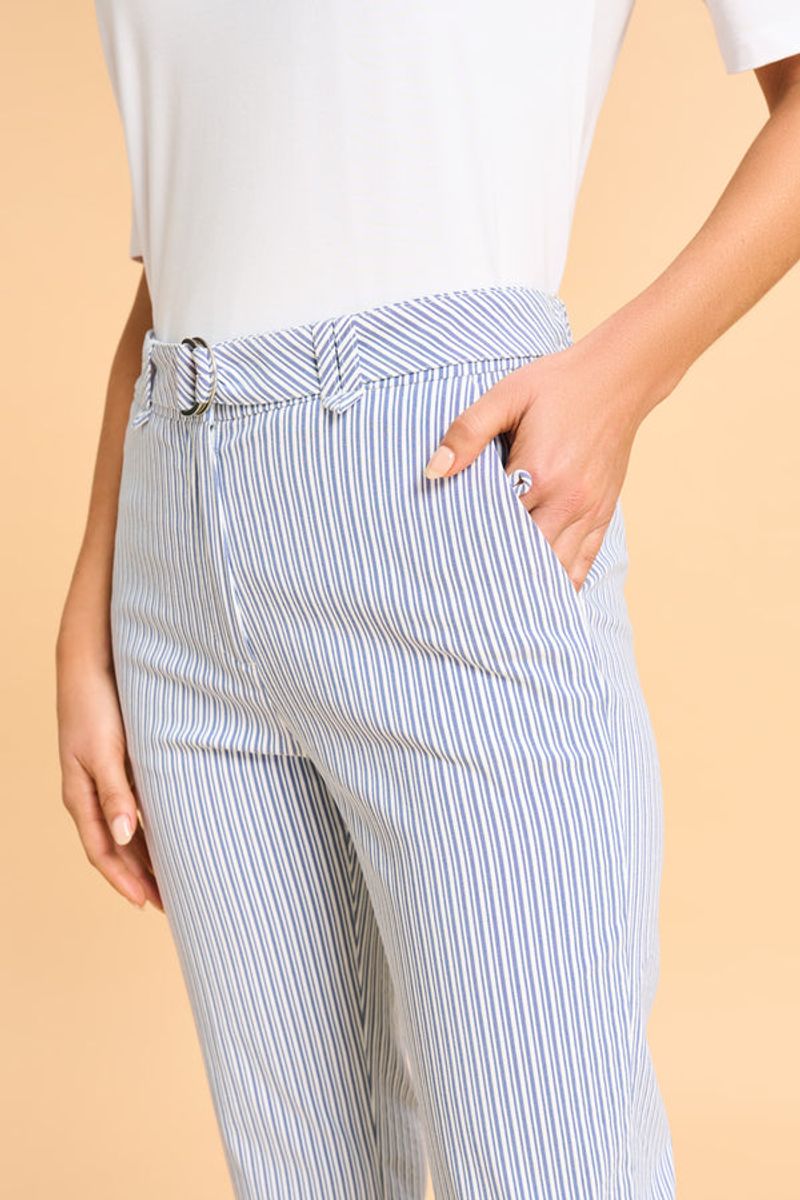 Seersucker Capri Trousers