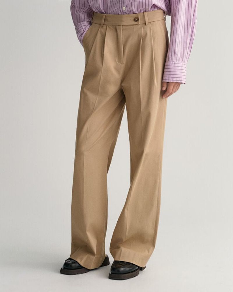Relaxed Fit Chinos