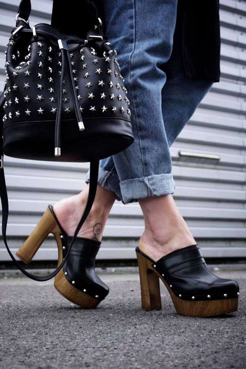 Ditching: High-Heeled Clogs