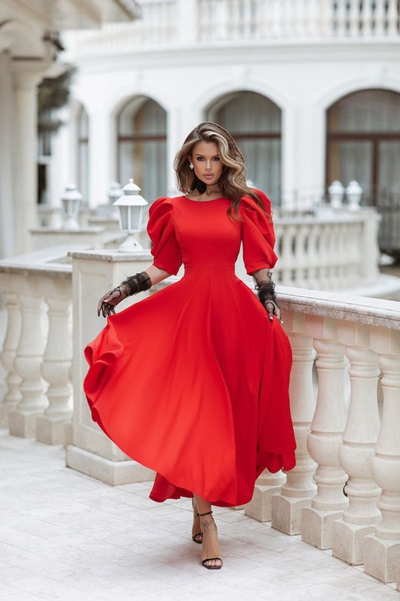 Statement Sleeve Showstopper