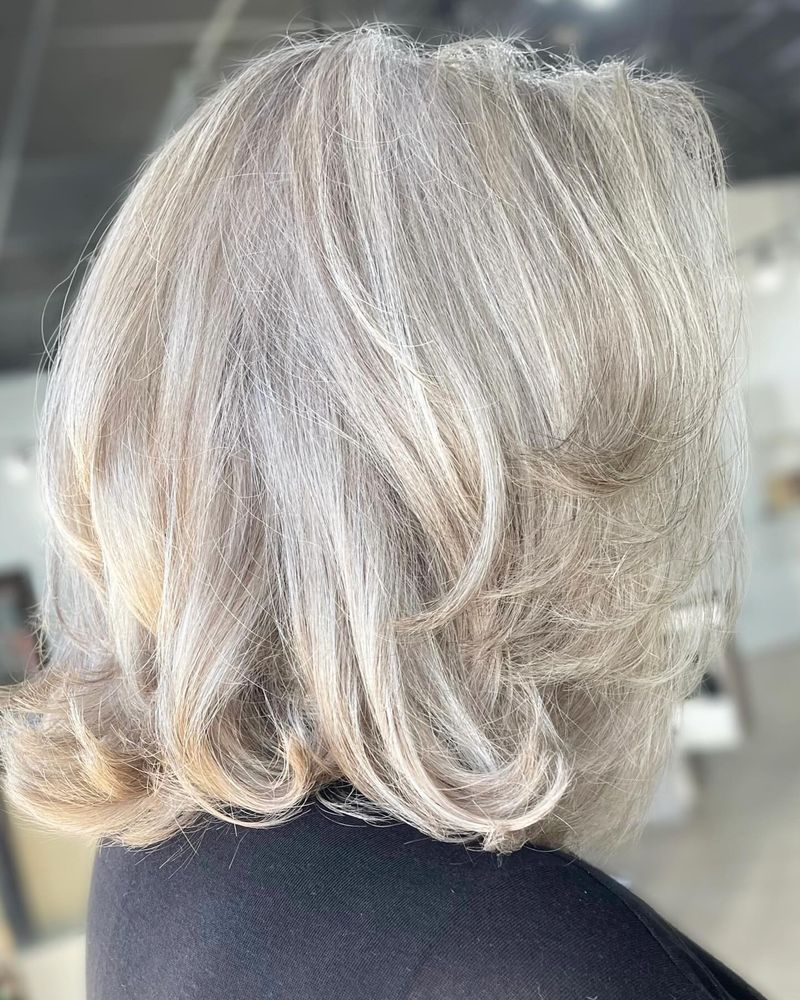 Unique Color Dimension Emerges
