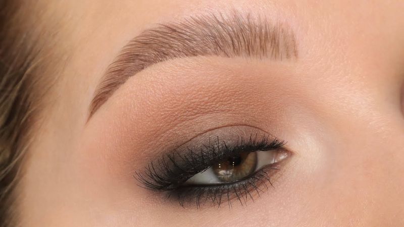 Classic Smokey Eye Tutorial
