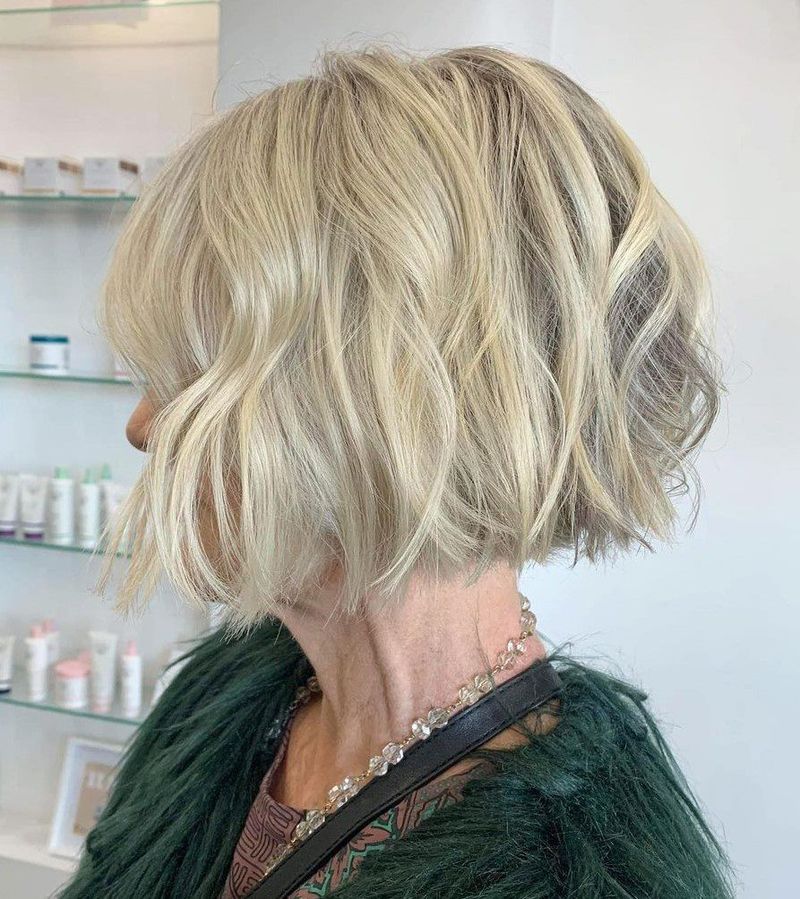 Blunt Bob with Hidden Layers