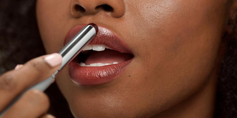 Lipstick in Black Honey