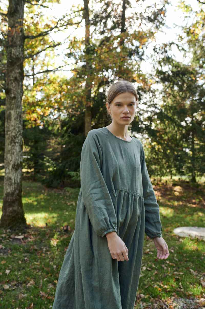 Raglan Sleeve Relaxation