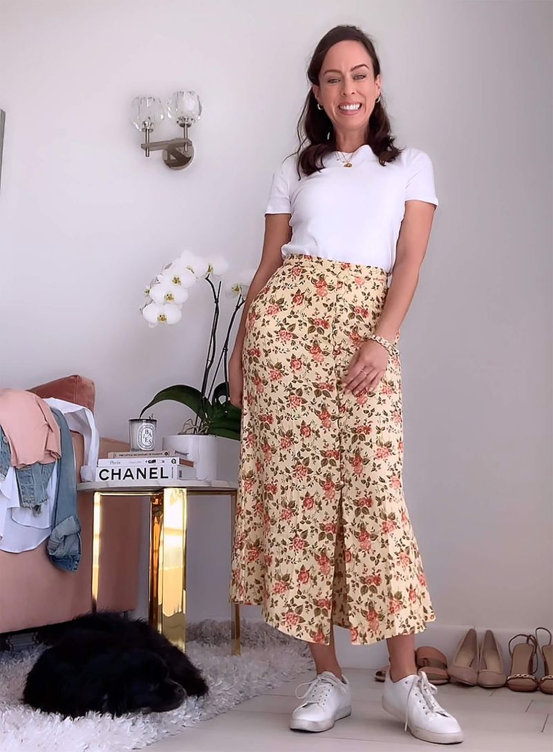 Midi Skirt & Sneakers Combo