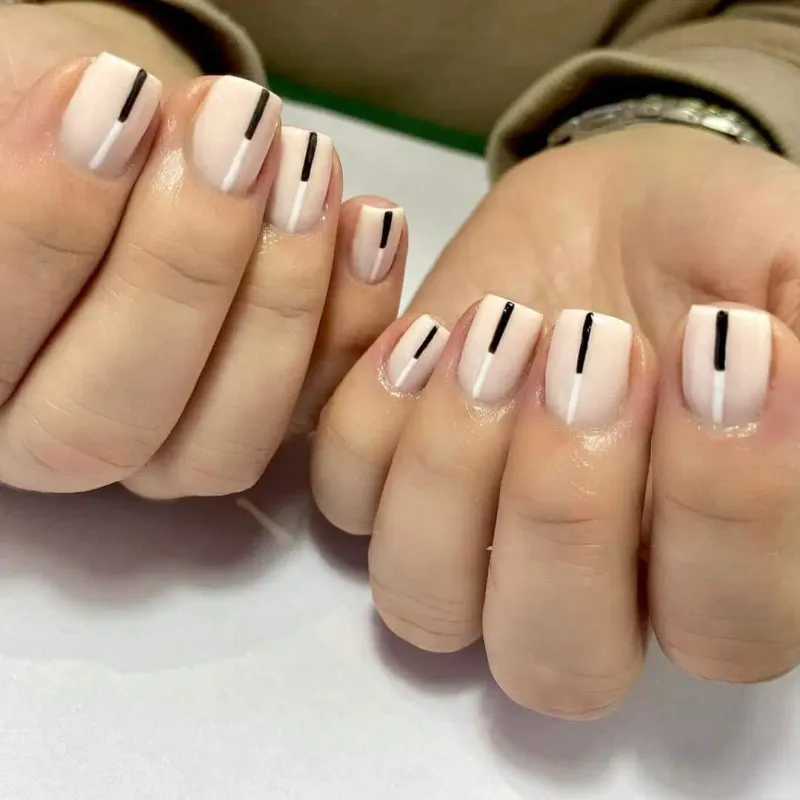 Single Stripe Simplicity