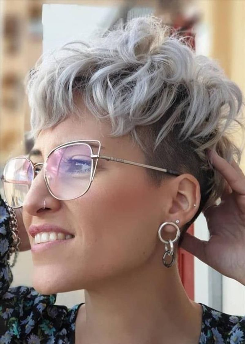 Undercut Pixie for Rectangle Faces