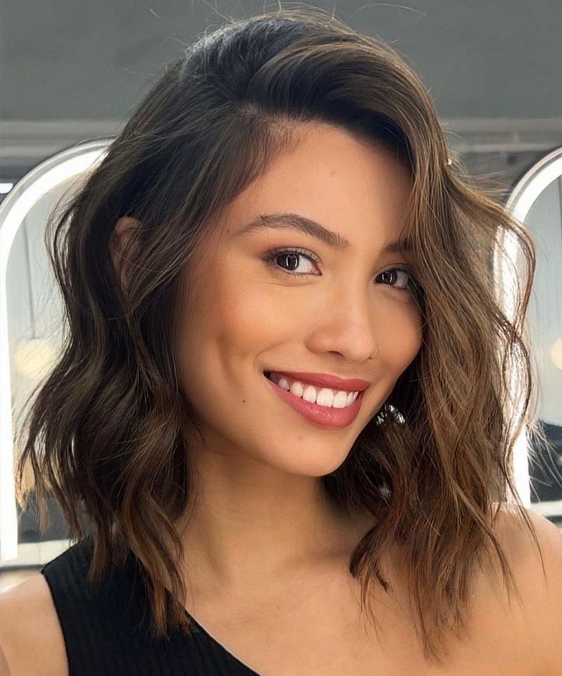 Tousled Midi Cut with Subtle Highlights