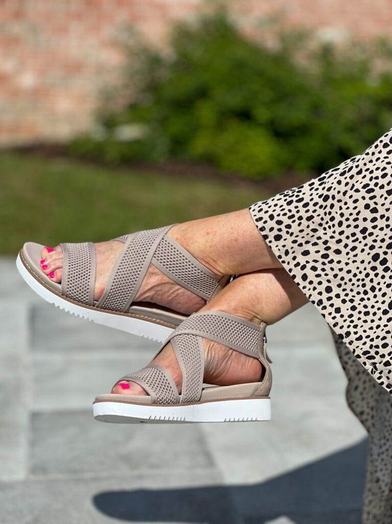 Pedicure Showcasers