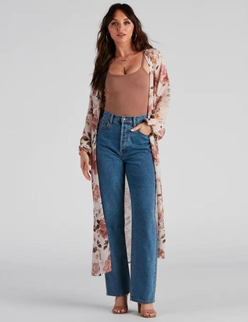 Crop Top with High-Waisted Jeans and Kimono