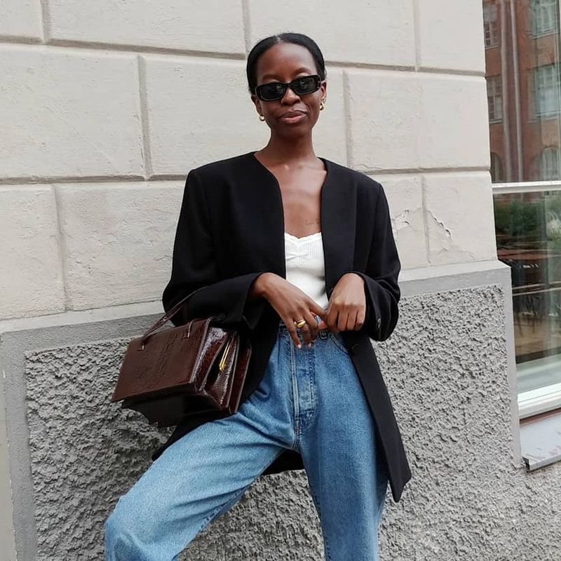 Jeans + T-shirt Magic