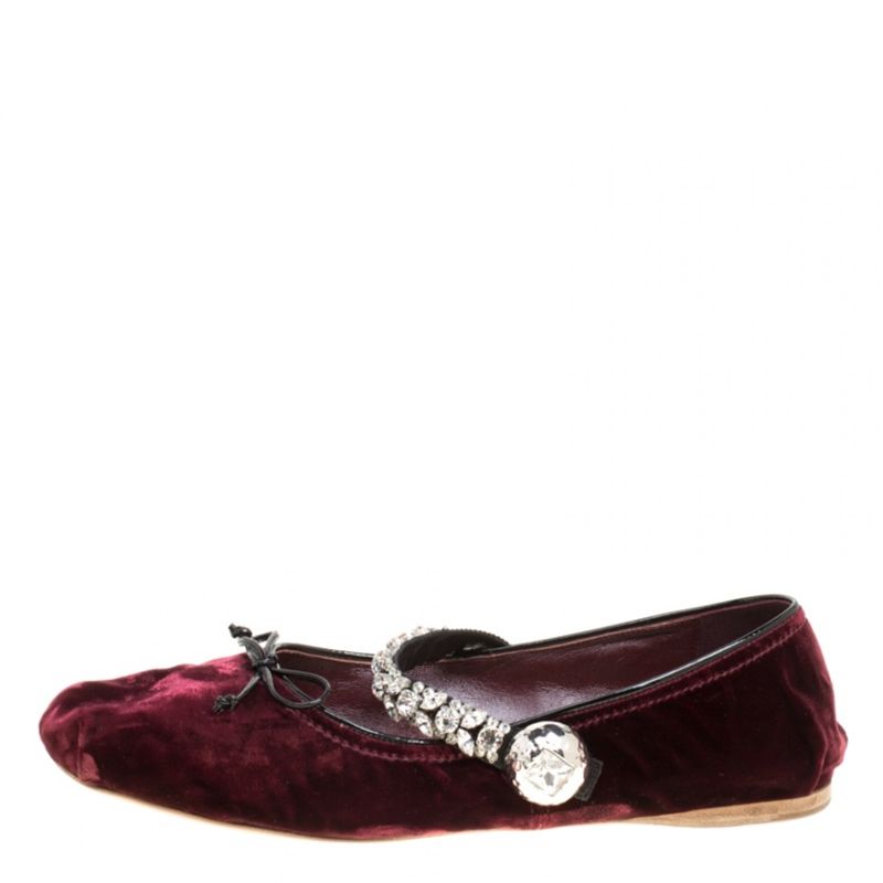 Add Unexpected Texture To Your Footwear Game
