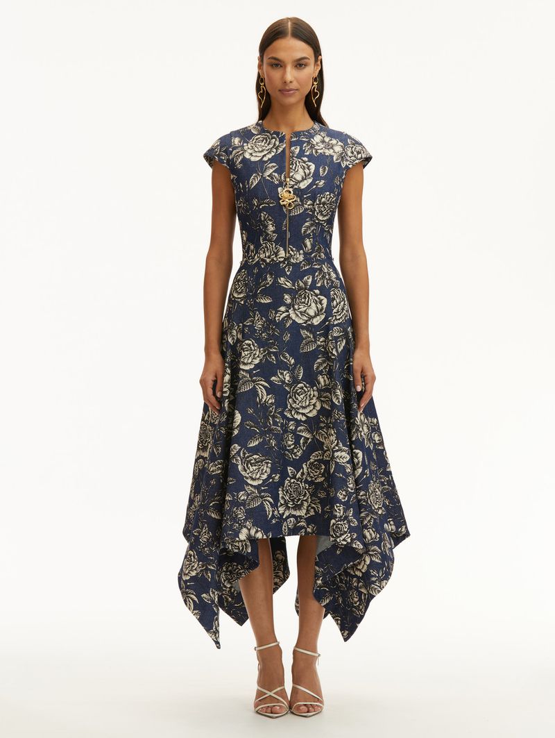 Handkerchief-Hem Dresses for Artistic Flair