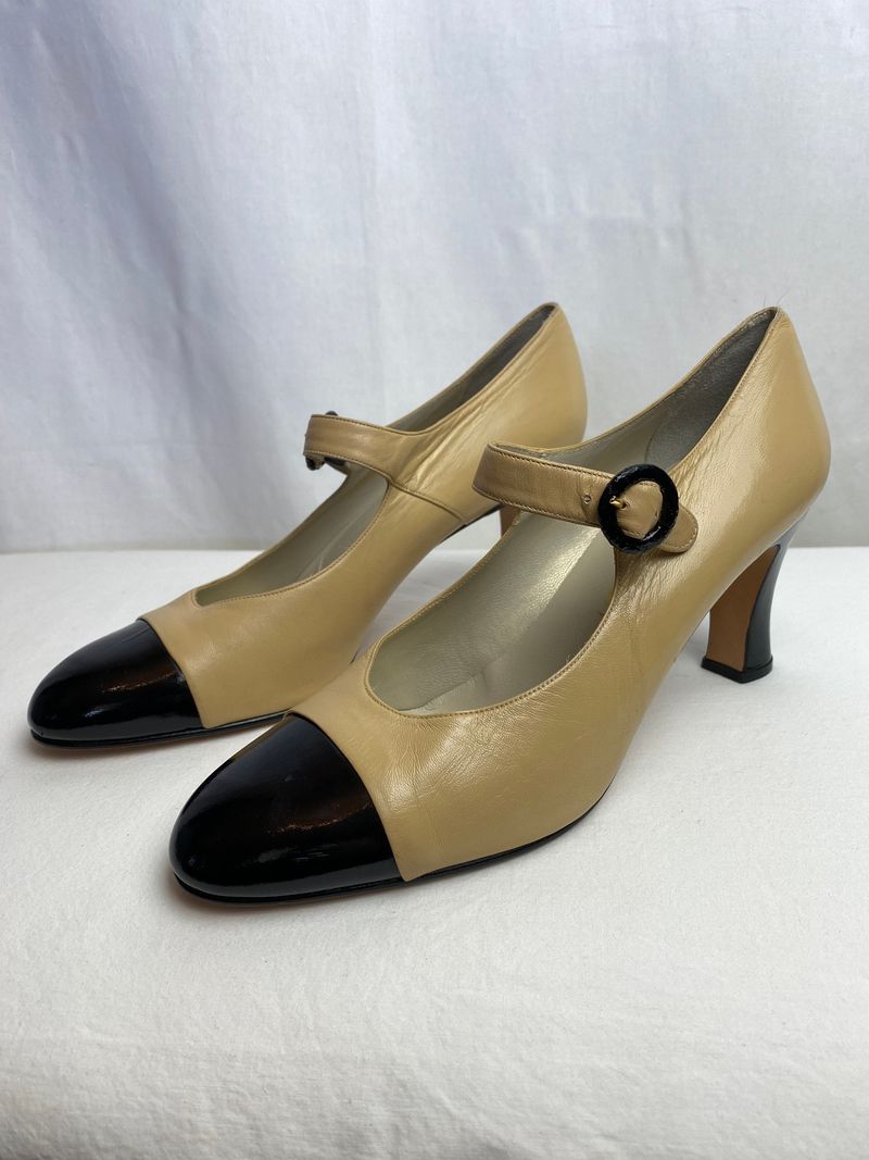 Two-Tone Spectator Heels