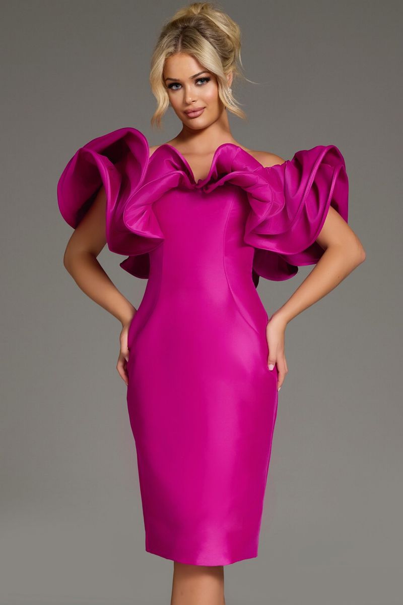Statement Sleeve Sensation