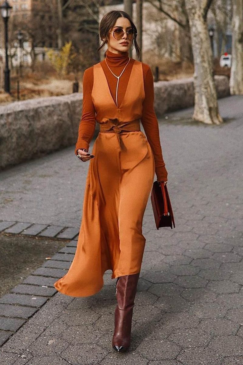 Brown and Orange: The 70s Living Room