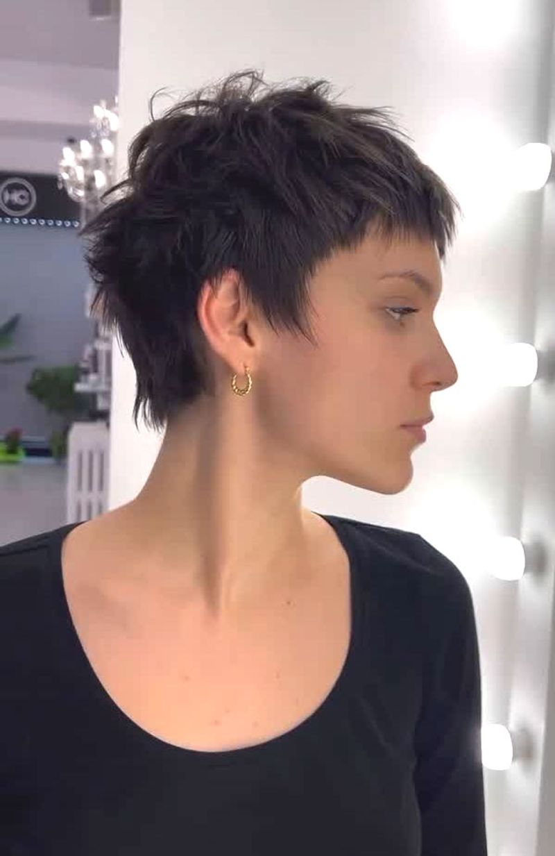 Textured Crop With Micro-Fringe