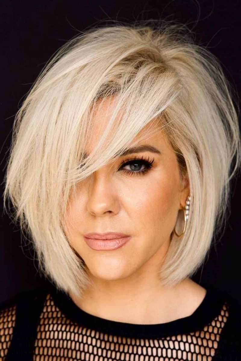 Layered Bob with Side Sweep