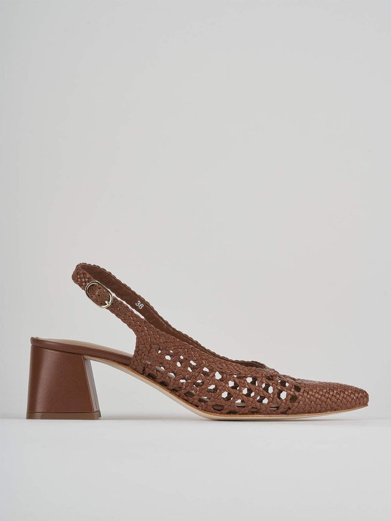 Woven Leather Pumps