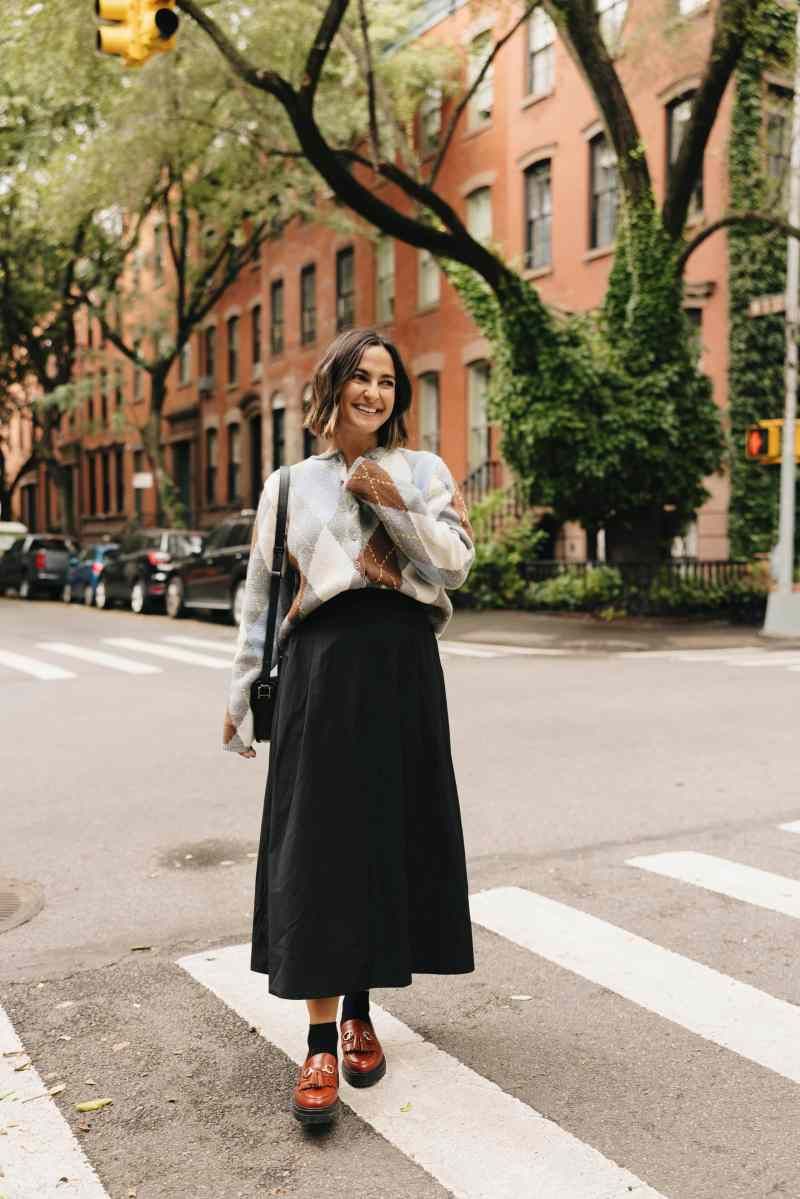 Contrast Masculine Oxfords With Feminine Details
