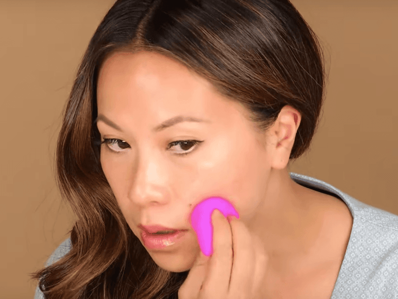 Beauty Blenders Need Moisture