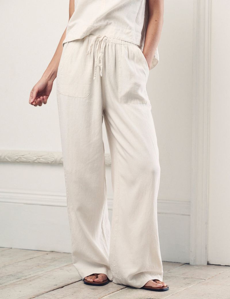 Linen Pants and Leather Slides