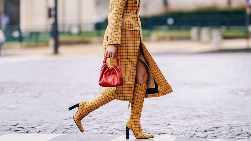Break: Matching Shoes and Bags