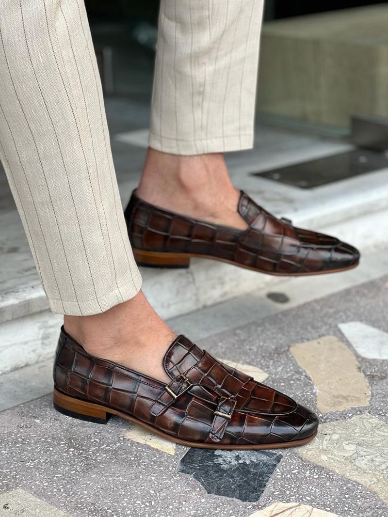 Crocodile Pattern Loafers