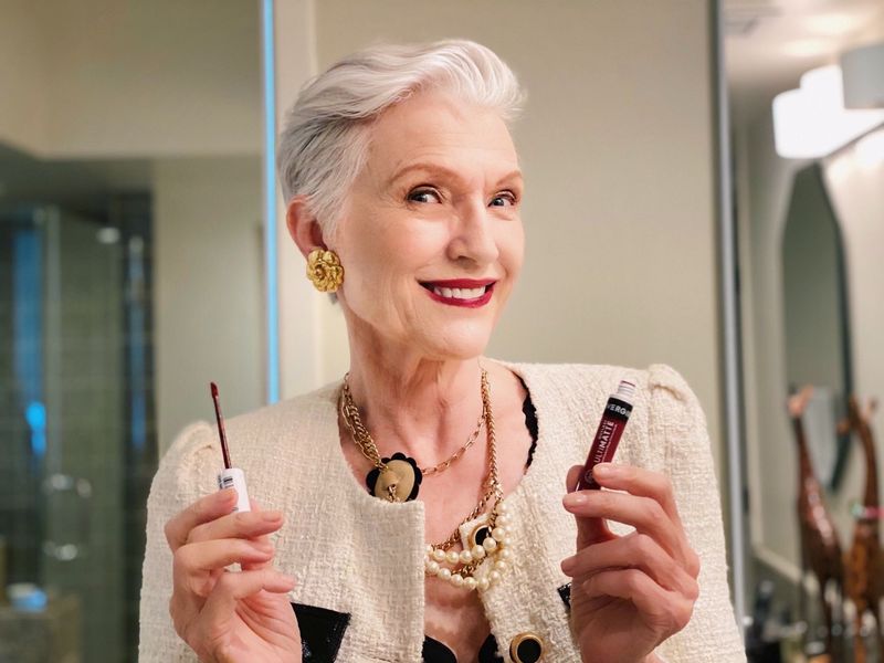 Matching Lipstick To Outfit