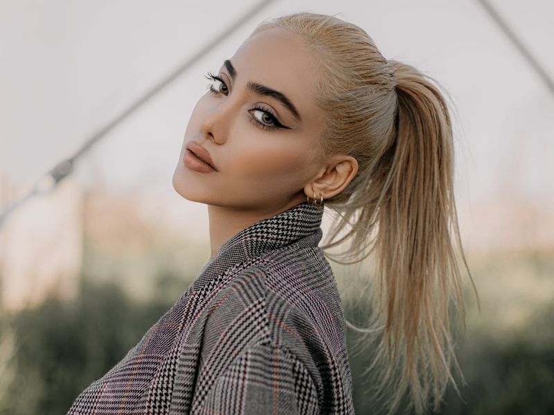 The Super-Tight Ponytail