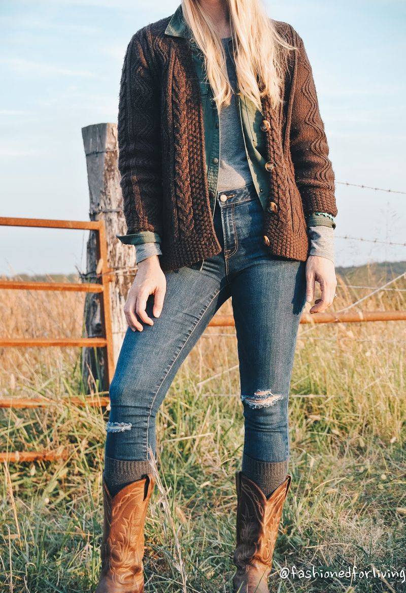 Rock with Distressed Jeans