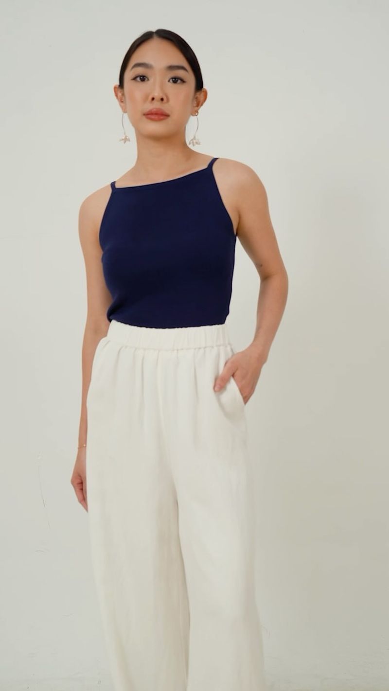 Sleeveless Knit Top & Flowy Pants