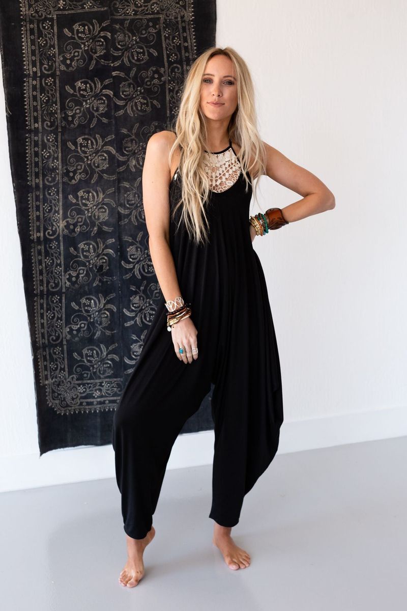 Cropped Harem Style