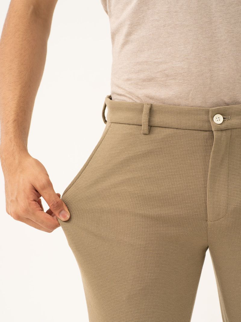Twill-Textured Tricksters