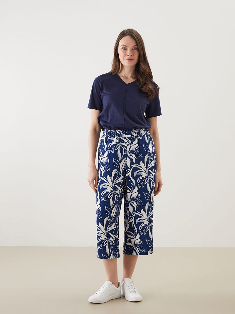 Floral Print Capri Pants