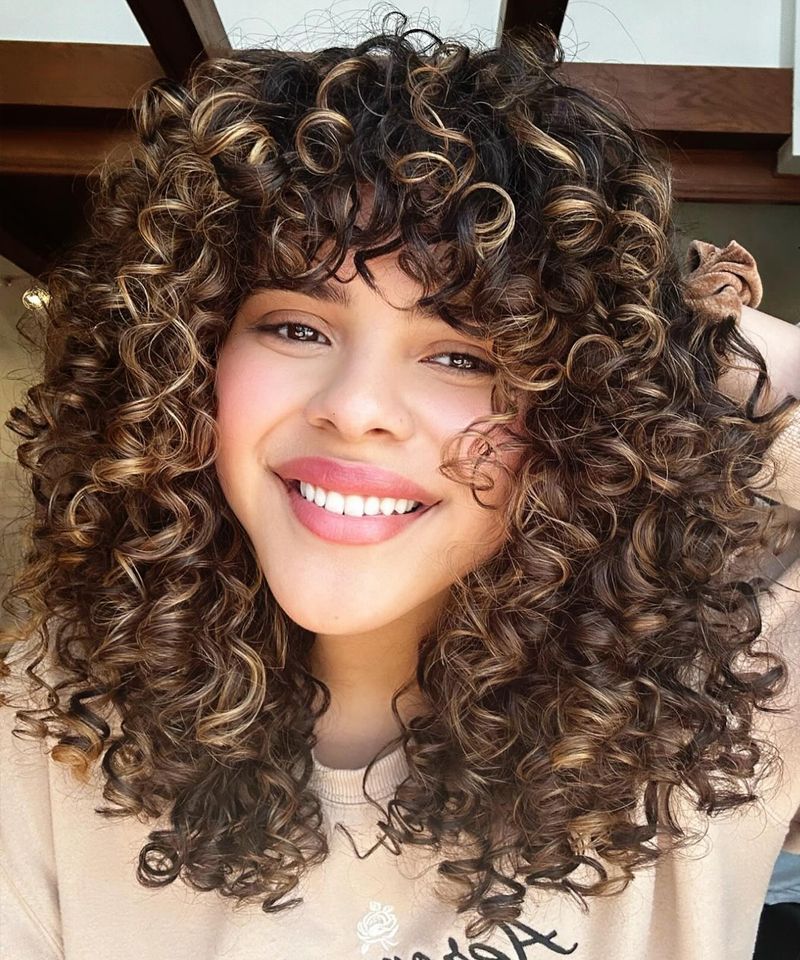 Zero-Gravity Curls