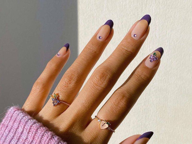 Glow-in-the-Dark Violet