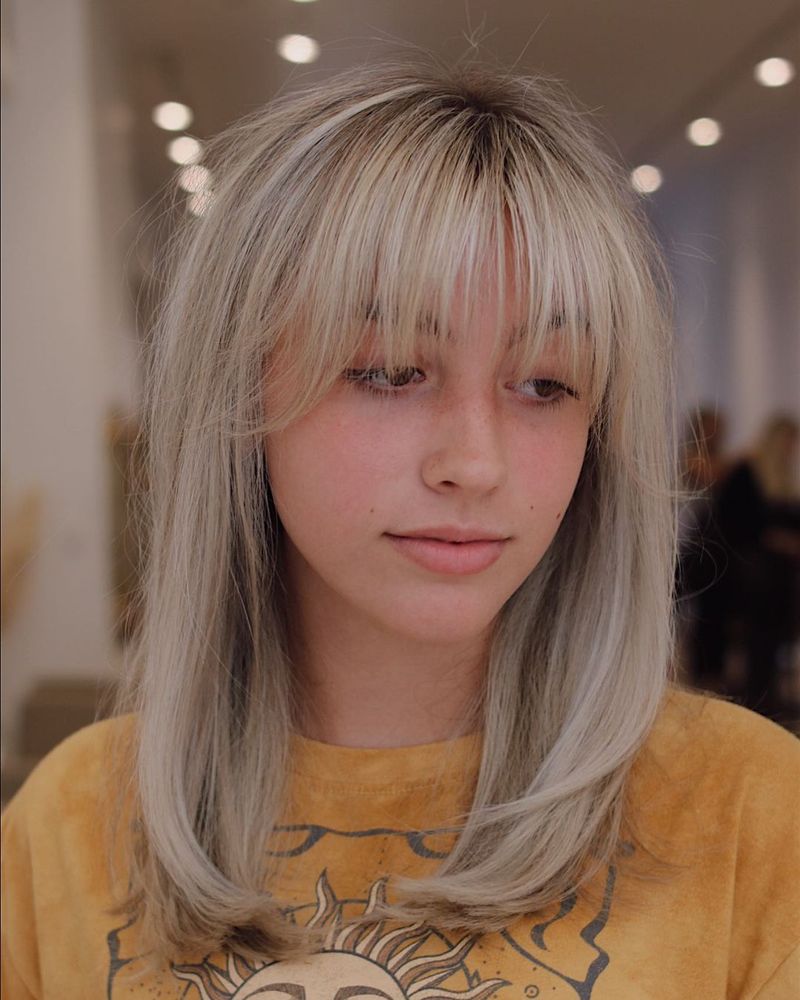 Airy Fringe with Collarbone Length