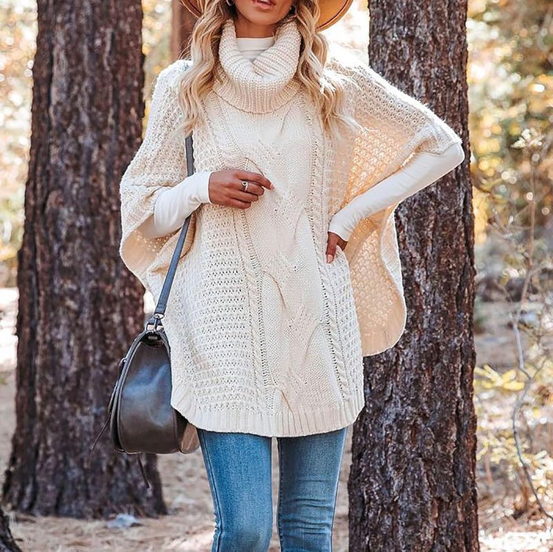 Knitted Poncho with Slim Pants