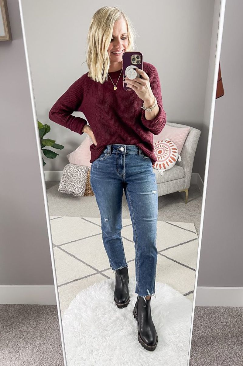 Chelsea Boots with Straight-leg Denim