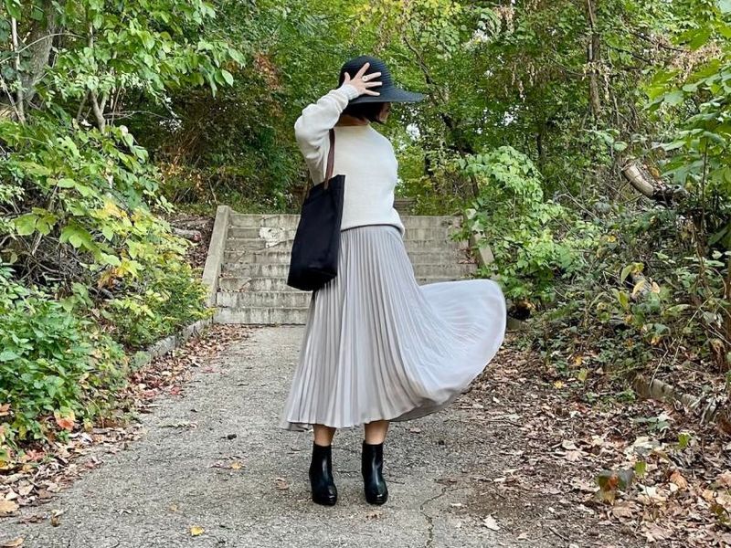 Midi Skirt & Cropped Sweater