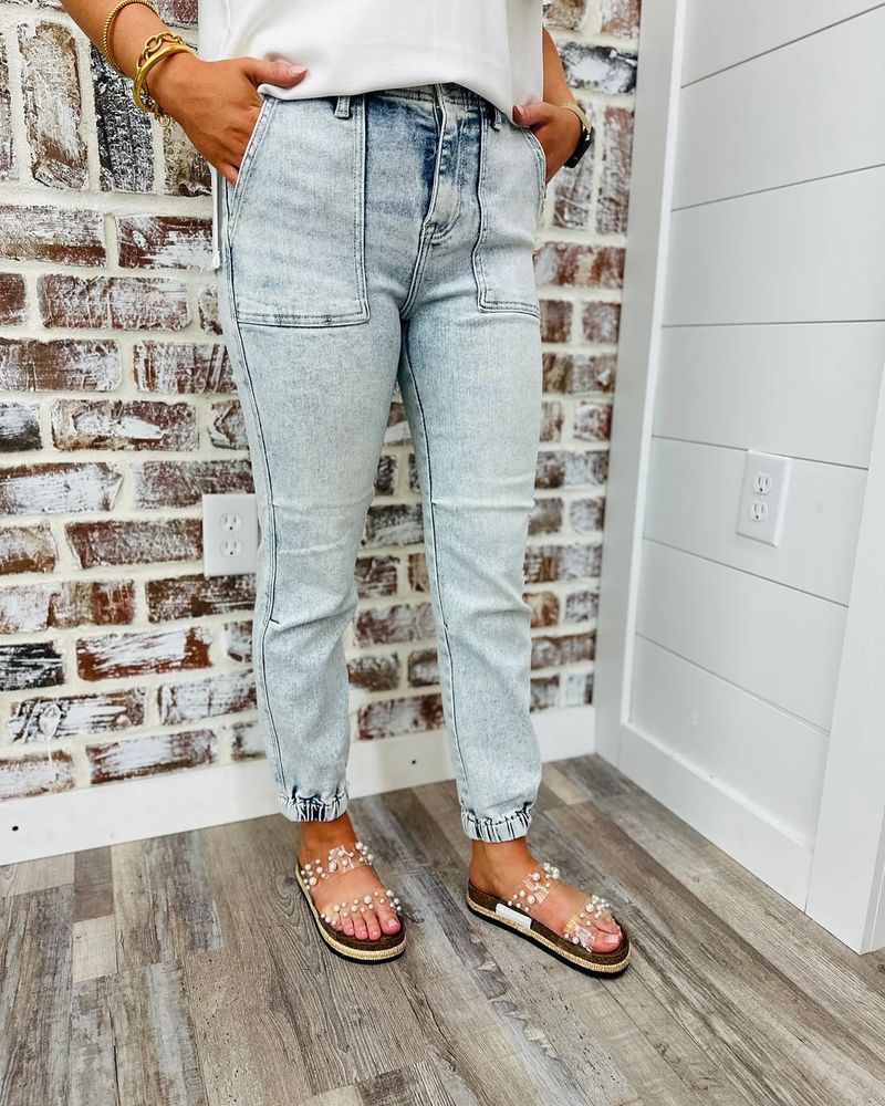 Acid Wash Jeans
