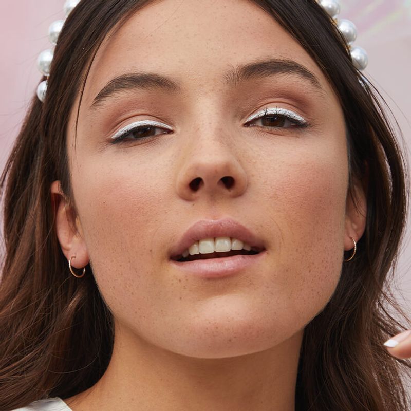 Brighten up with White Liner