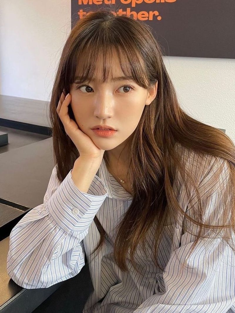 Wispy Bangs