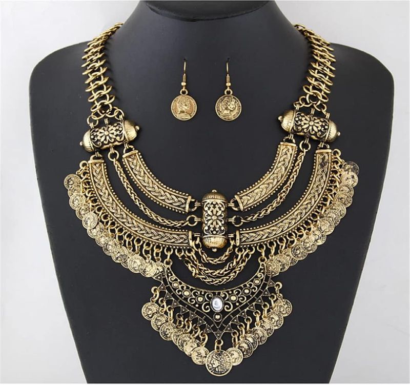 Dazzling Statement Necklace